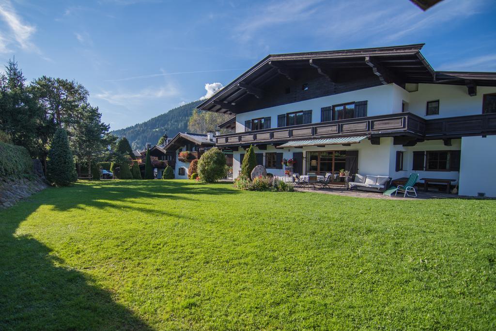 Pension Landhaus Gasteiger 키츠부헬 외부 사진
